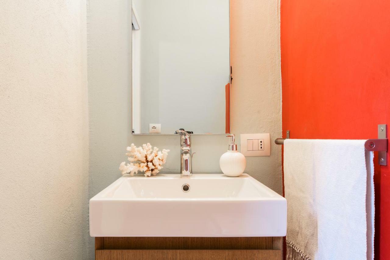 Duomo Luxury Suite - By Myhomeincomo Exteriör bild